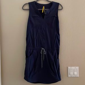 Lole sporty dress with integrated belt